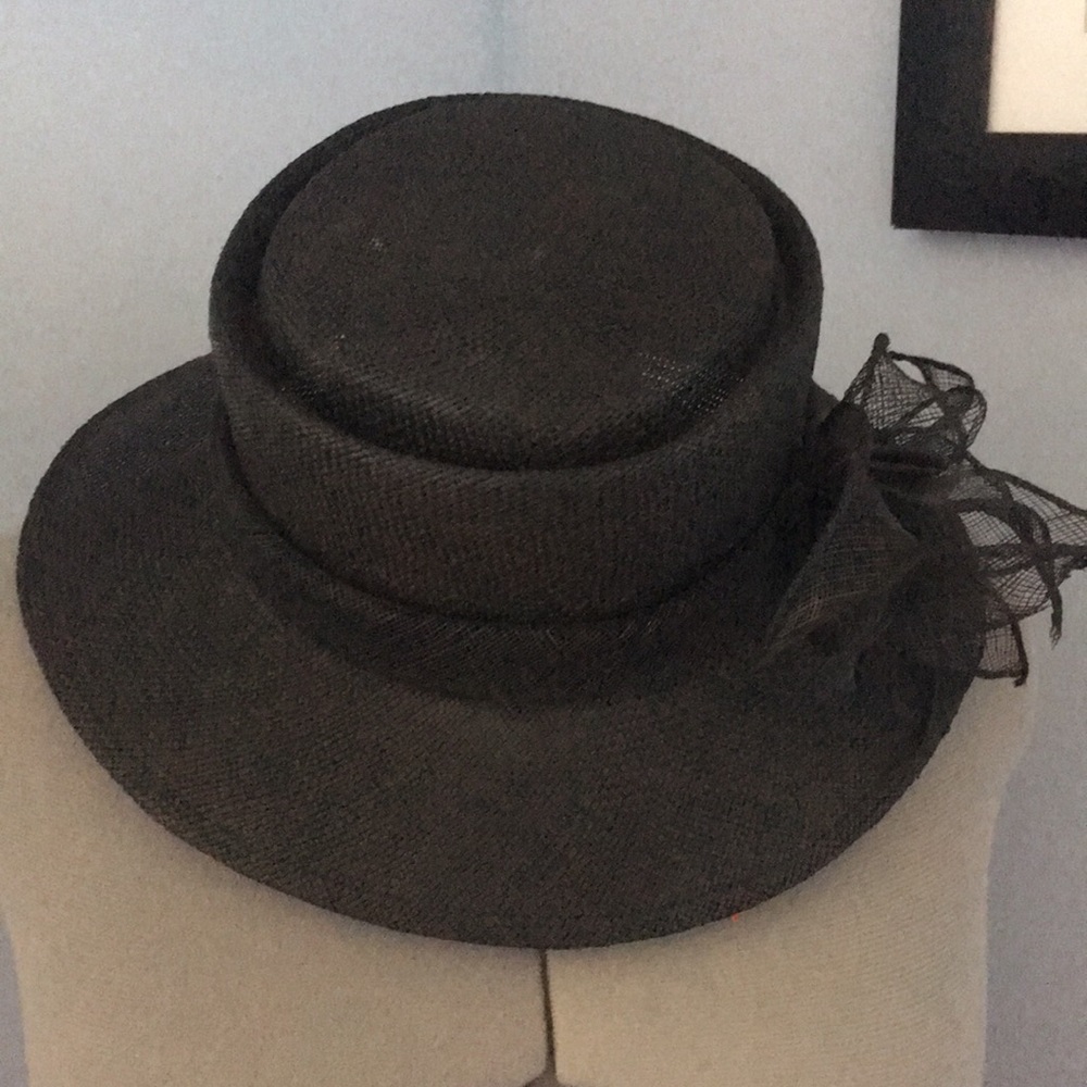 Black dressy hat from Liz Claiborne